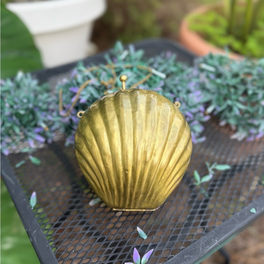 1940s Antique Vintage Brass Clam Shell Purse w/ Chain & Purple Lining